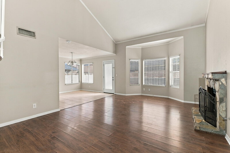 2,105/Mo, 857 Schooner Dr Henderson, NV 89015 Living Room View 2