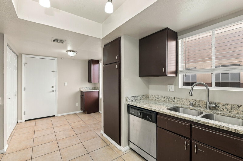 2,105/Mo, 857 Schooner Dr Henderson, NV 89015 Kitchen View