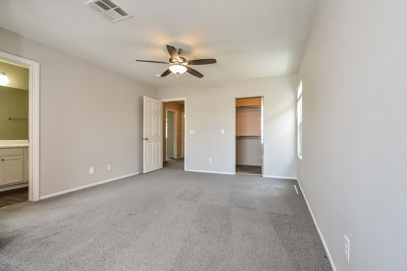 1,945/Mo, 9213 Millikan Ave Las Vegas, NV 89148 Main Bedroom View 2