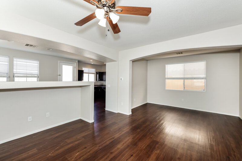 2,350/Mo, 5293 Brazelton Street North Las Vegas, NV 89081 Living Room View