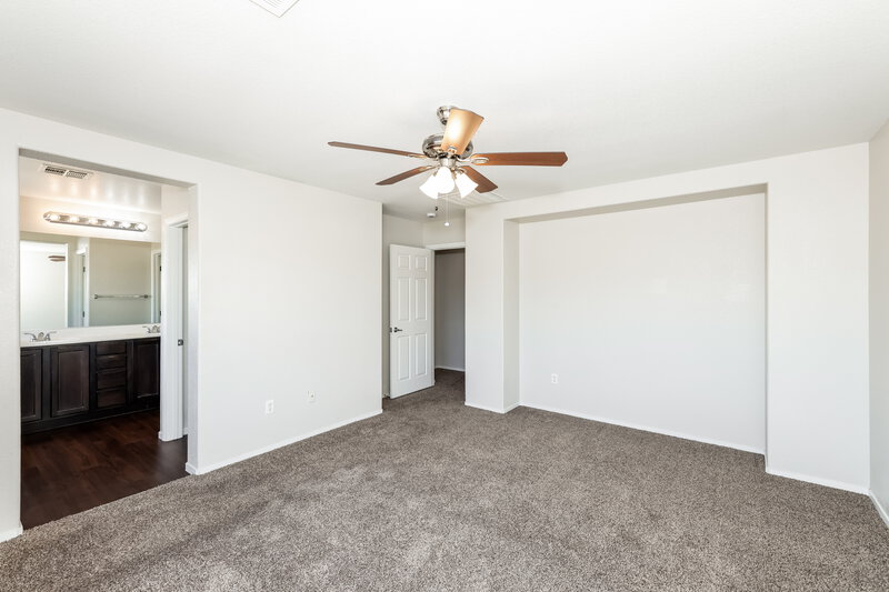 2,350/Mo, 5293 Brazelton Street North Las Vegas, NV 89081 Main Bedroom View