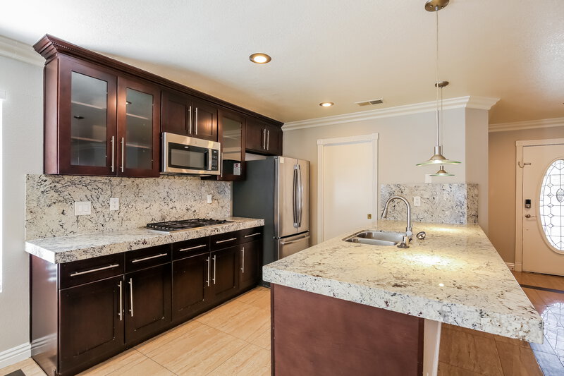 2,000/Mo, 2244 Triumph Hills Ln North Las Vegas, NV 89032 Kitchen View