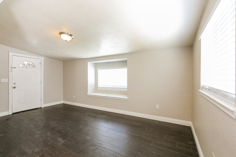2,000/Mo, 2244 Triumph Hills Ln North Las Vegas, NV 89032 Family Room View