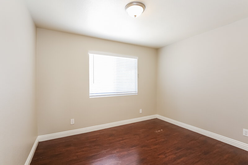 2,000/Mo, 2244 Triumph Hills Ln North Las Vegas, NV 89032 Bedroom View