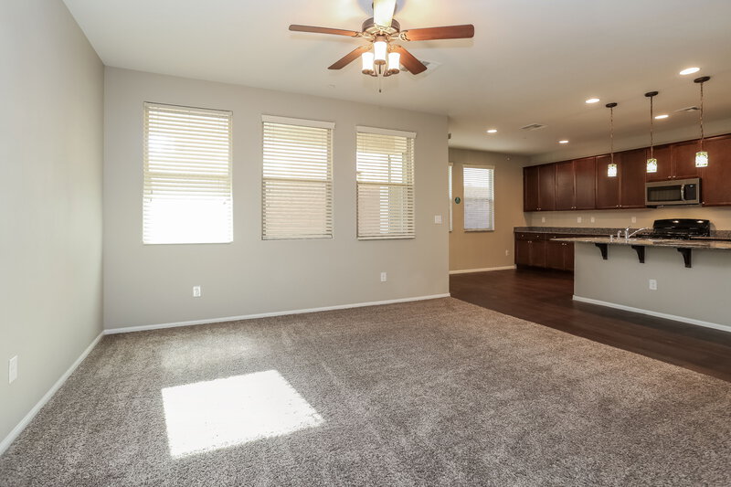 1,915/Mo, 10127 Mayflower Bay Ave Las Vegas, NV 89166 Living Room View