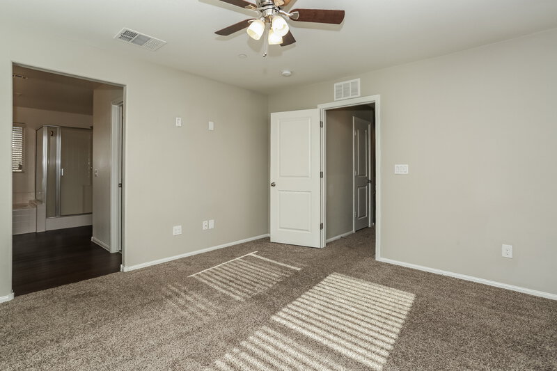 1,915/Mo, 10127 Mayflower Bay Ave Las Vegas, NV 89166 Main Bedroom View 3