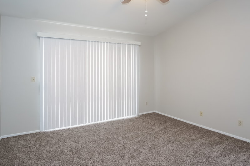 1,975/Mo, 4829 Breezy Day Drive North Las Vegas, NV 89031 Master Bedroom View