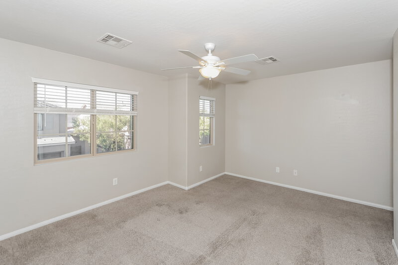 1,955/Mo, 7216 Mulberry Forest Las Vegas, NV 89166 Main Bedroom View 2