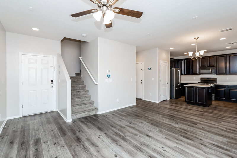 2,095/Mo, 697 Calamus Palm Place Henderson, NV 89011 Living Room View 2