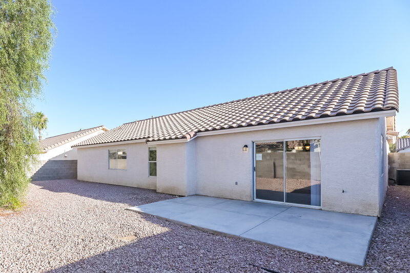 2,810/Mo, 118 Sugarbush Ln North Las Vegas, NV 89031 Rear View