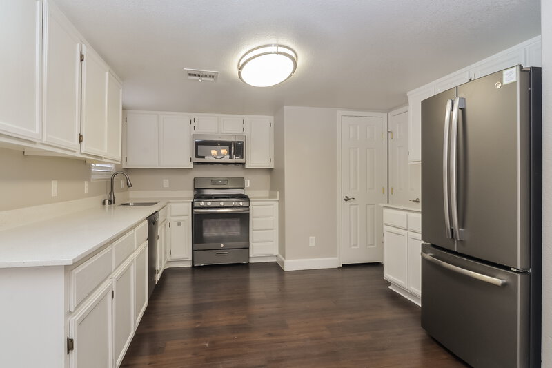 1,965/Mo, 7516 Jockey Avenue Las Vegas, NV 89130 Kitchen View
