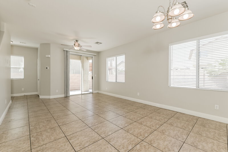 1,950/Mo, 3673 Winter Whitetail Street Las Vegas, NV 89122 Dining Room View 2