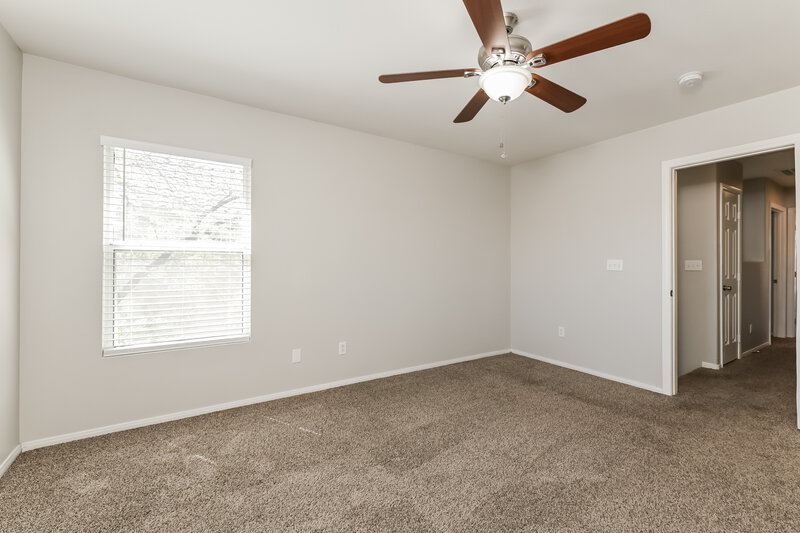 1,950/Mo, 3673 Winter Whitetail Street Las Vegas, NV 89122 Bedroom View 2