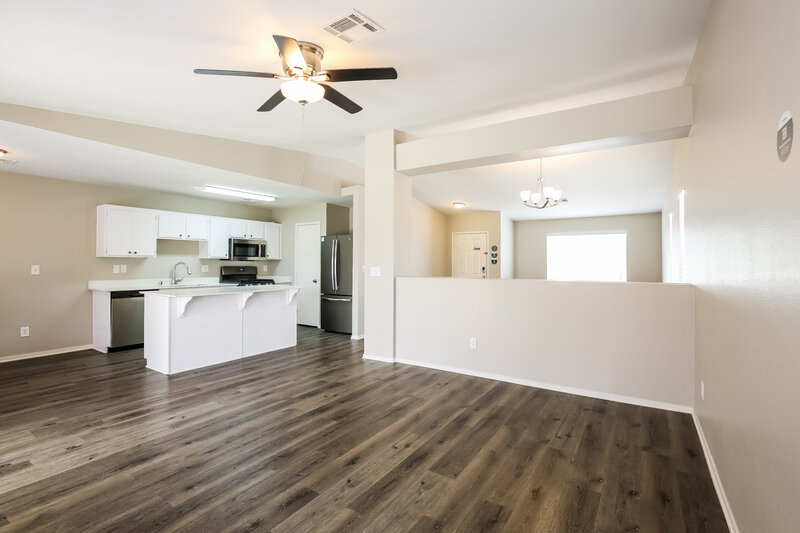 2,215/Mo, 3101 Honeysuckle Ave North Las Vegas, NV 89031 Living Room View 3