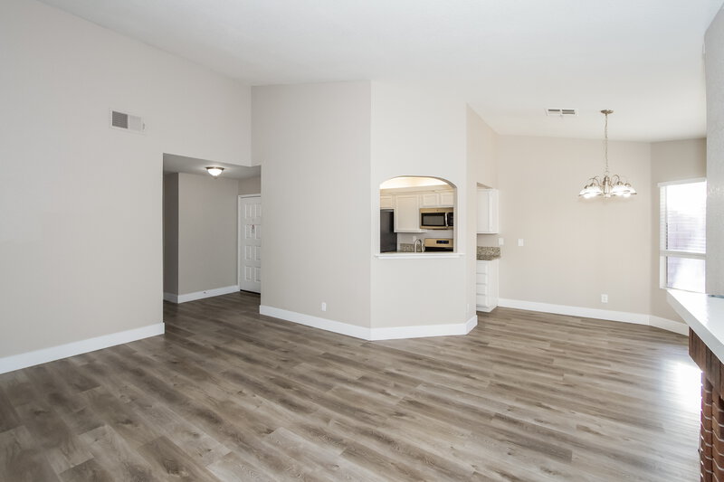 2,005/Mo, 1408 Harmony Hill Dr Henderson, NV 89014 Living Room View 4