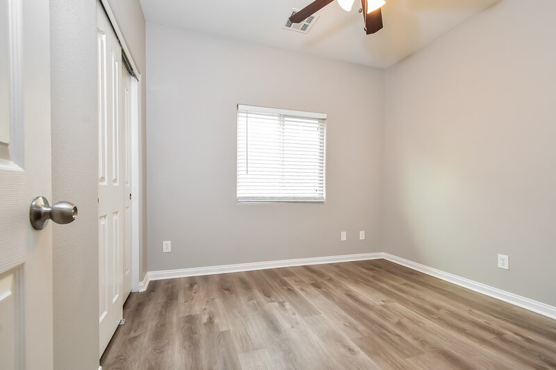 1,895/Mo, 6226 Port Astoria Court Las Vegas, NV 89122 Bedroom View