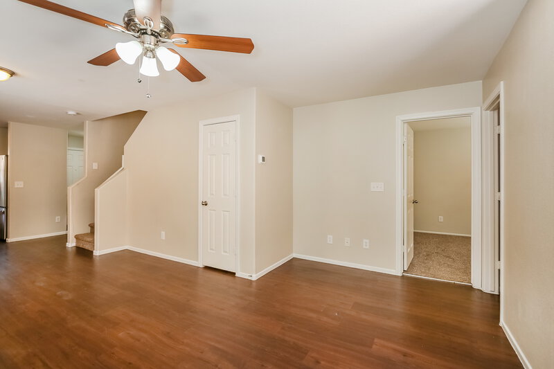 2,220/Mo, 3323 Fico Avenue Las Vegas, NV 89141 Living Room View 2