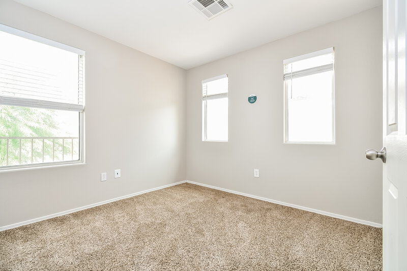 2,860/Mo, 10381 Adrianna Avenue Las Vegas, NV 89129 Bedroom View 2