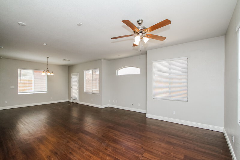 2,230/Mo, 613 Palm Wash Lane Henderson, NV 89011 Living Room View