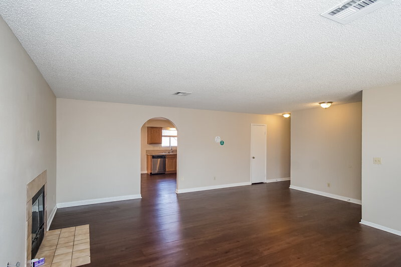 1,960/Mo, 396 Newbury Court Henderson, NV 89015 Living Room View 2