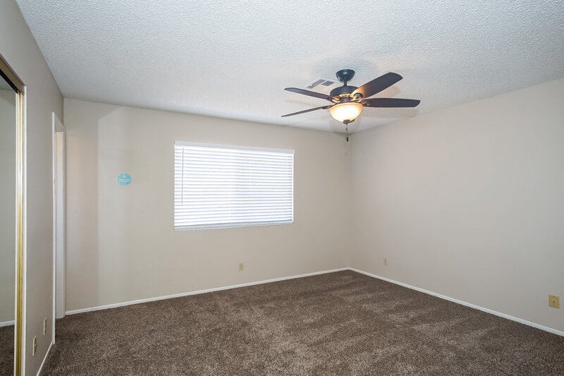 1,960/Mo, 396 Newbury Court Henderson, NV 89015 Main Bedroom View
