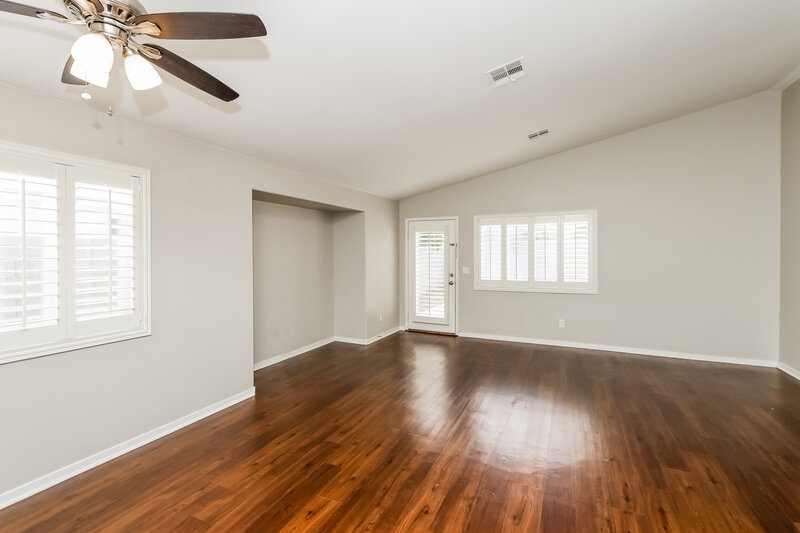 2,055/Mo, 1831 Featherbrook Ave North Las Vegas, NV 89031 Living Room View 2