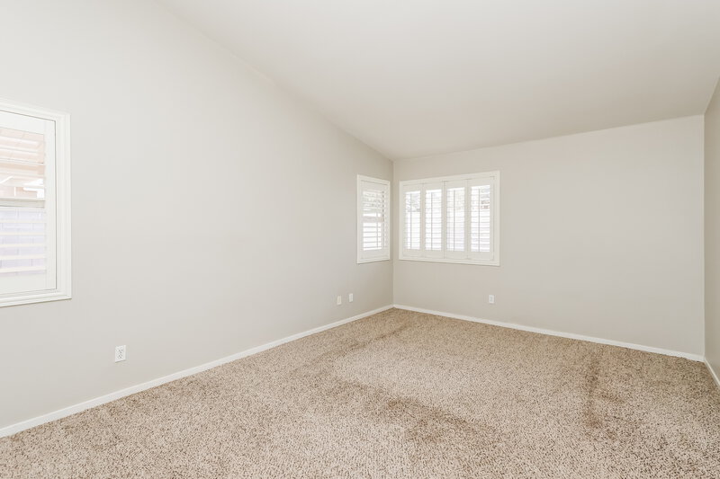 2,055/Mo, 1831 Featherbrook Ave North Las Vegas, NV 89031 Main Bedroom View