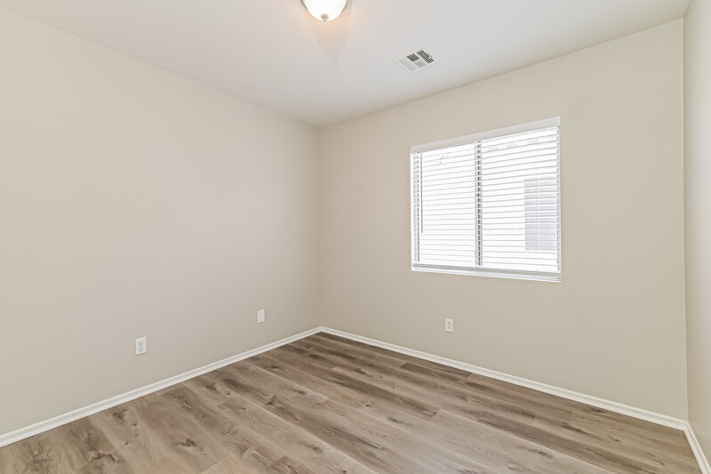 2,140/Mo, 5912 Crumbling Ridge Street Henderson, NV 89011 Bedroom View