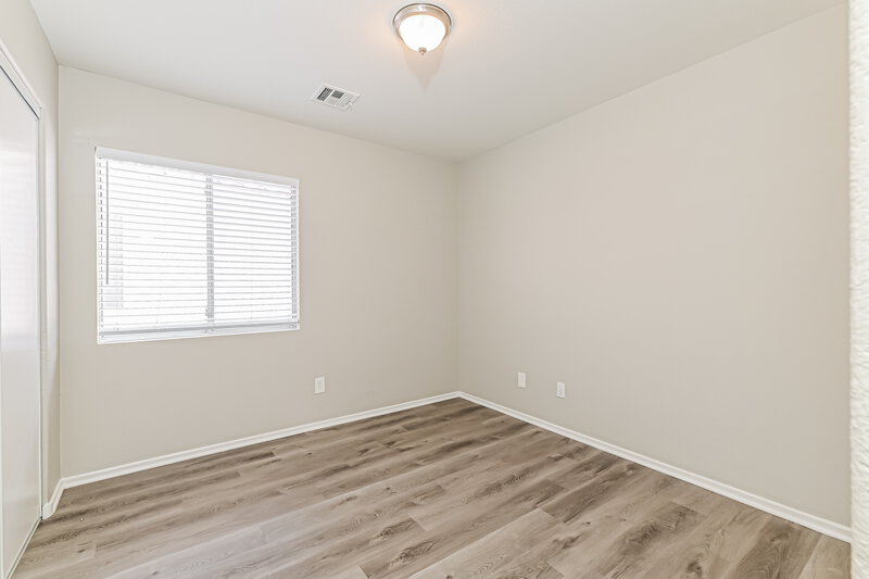 2,140/Mo, 5912 Crumbling Ridge Street Henderson, NV 89011 Bedroom View 3