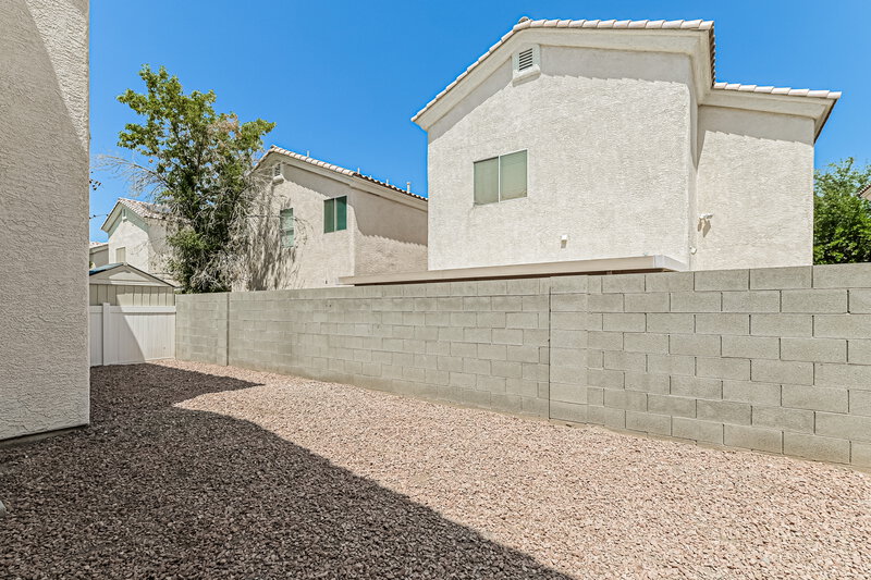 2,140/Mo, 5912 Crumbling Ridge Street Henderson, NV 89011 Exterior View