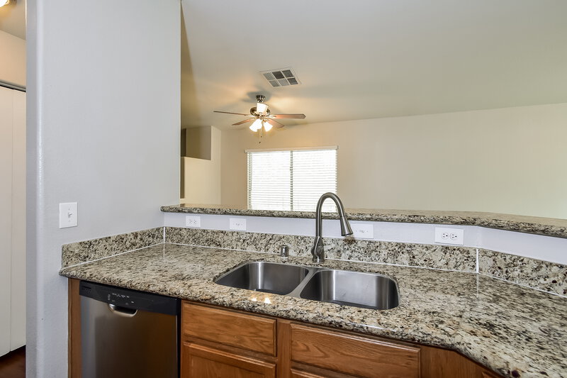 1,880/Mo, 5084 Jewel Canyon Drive Las Vegas, NV 89122 Kitchen View 2
