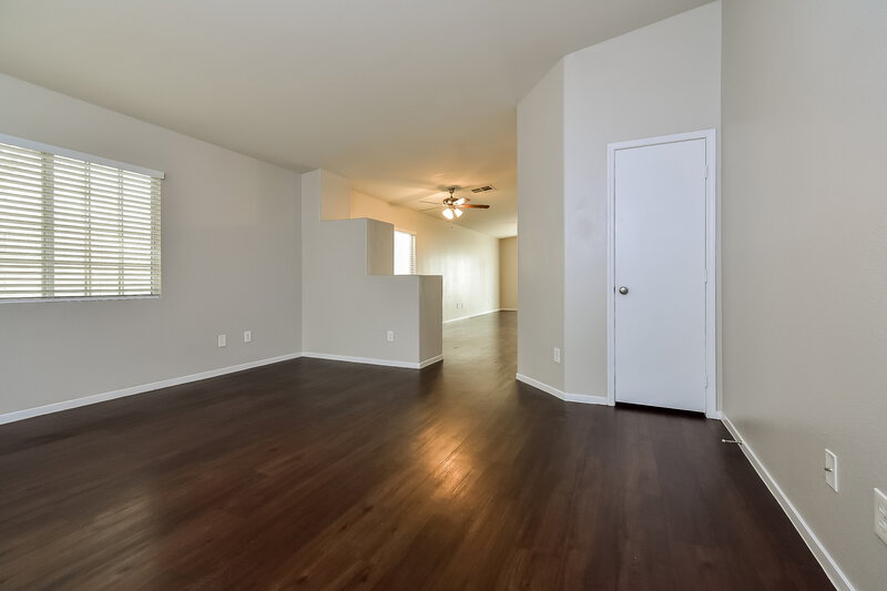 1,880/Mo, 5084 Jewel Canyon Drive Las Vegas, NV 89122 Family Room View
