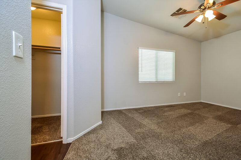 1,880/Mo, 5084 Jewel Canyon Drive Las Vegas, NV 89122 Main Bedroom View 2