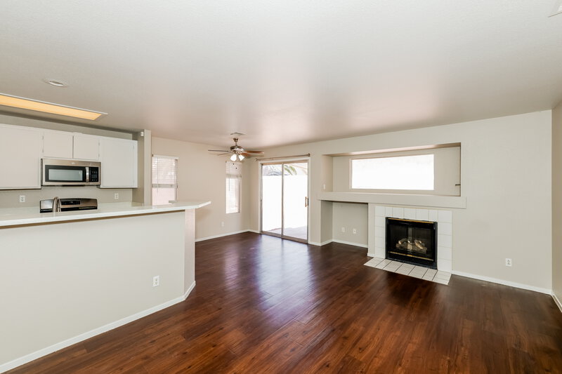 1,875/Mo, 5323 Sable Court North Las Vegas, NV 89031 Living Room View