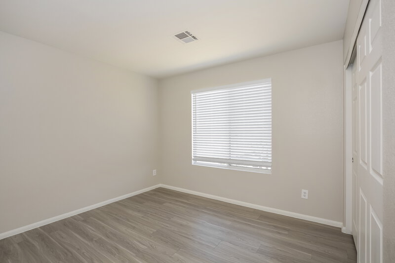 2,350/Mo, 5340 Chino Heights St North Las Vegas, NV 89081 Bedroom View 2