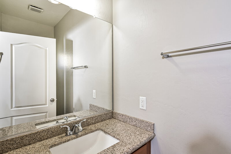 2,080/Mo, 9025 Refined Court Las Vegas, NV 89149 Bathroom View