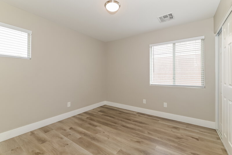 1,925/Mo, 6002 Aripeka Street Henderson, NV 89011 Bedroom View 2
