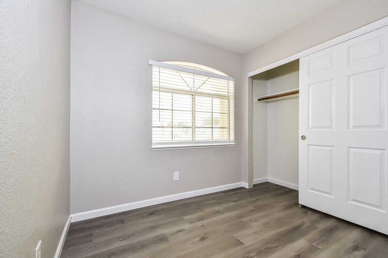 2,160/Mo, 6017 Pebble Grey Lane Las Vegas, NV 89130 Bedroom View