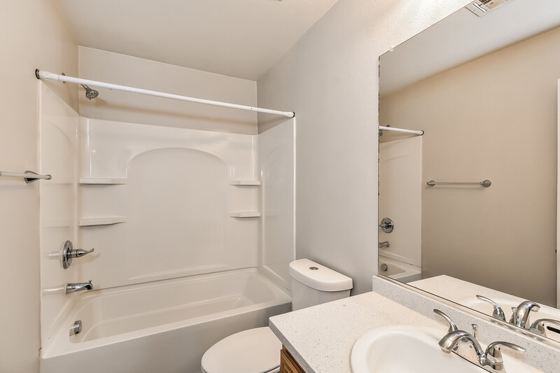 1,865/Mo, 4136 Buckland Ct Las Vegas, NV 89129 Bathroom View