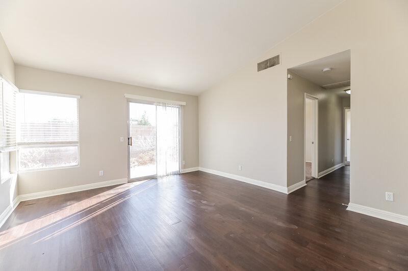 1,665/Mo, 3227 Lost Mesa Ct North Las Vegas, NV 89031 Living Room View