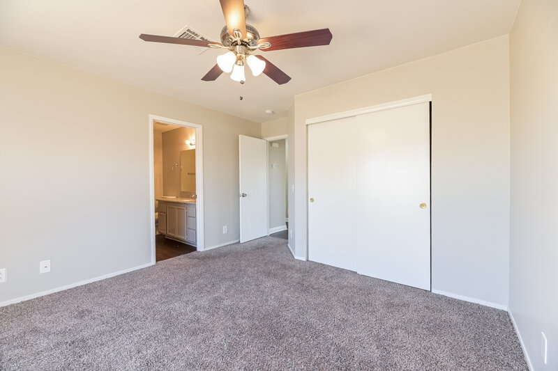 1,665/Mo, 3227 Lost Mesa Ct North Las Vegas, NV 89031 Main Bedroom View 2
