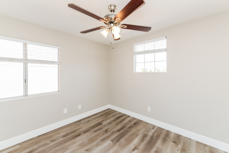 3,360/Mo, 9127 Jewel Crystal Ct Las Vegas, NV 89129 Bedroom View 3