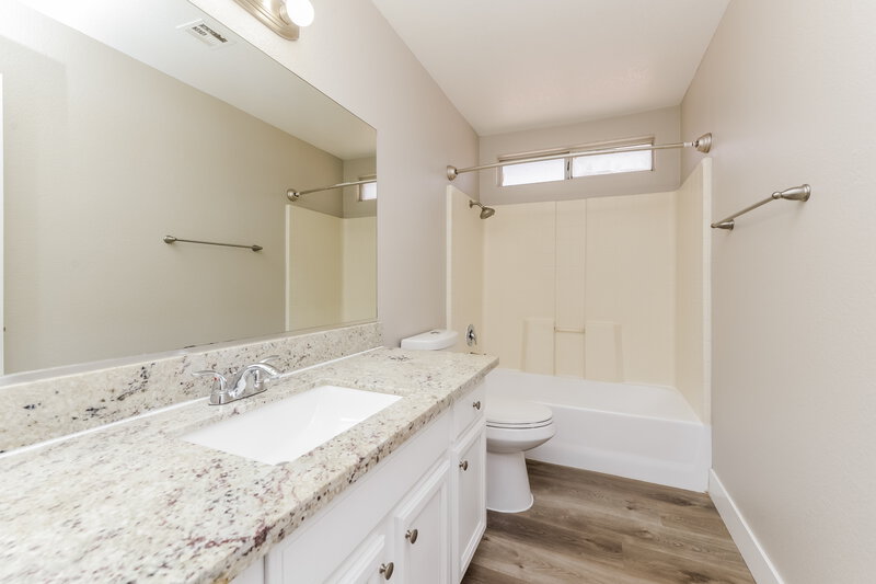 3,360/Mo, 9127 Jewel Crystal Ct Las Vegas, NV 89129 Bathroom View 2