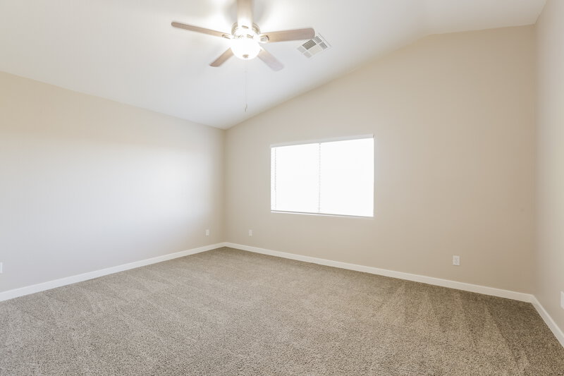 1,955/Mo, 5162 Dillingham Drive Las Vegas, NV 89122 Main Bedroom View