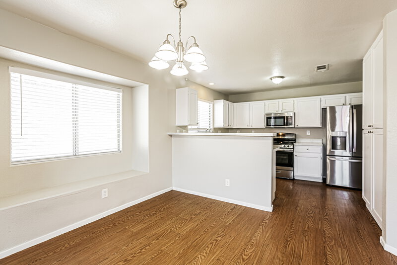 1,850/Mo, 2110 Big Boulder Drive North Las Vegas, NV 89031 Dining Room View