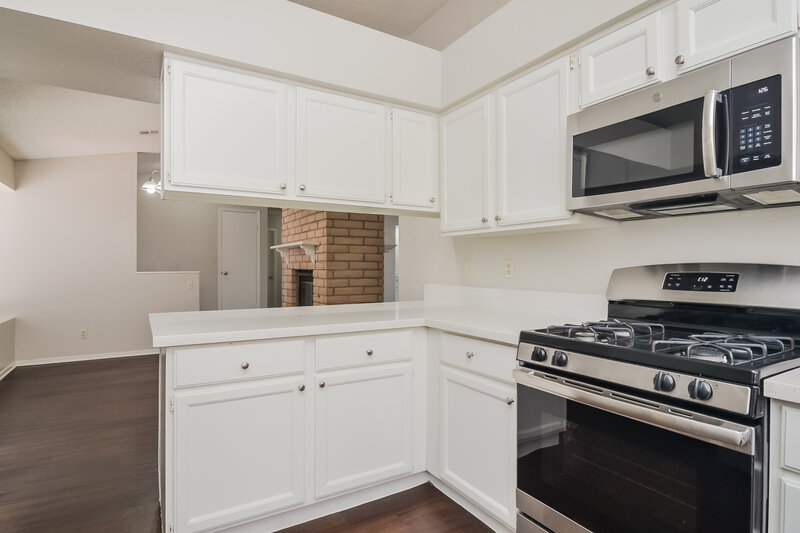 1,755/Mo, 750 Skipjack Dr Henderson, NV 89015 Kitchen View 3