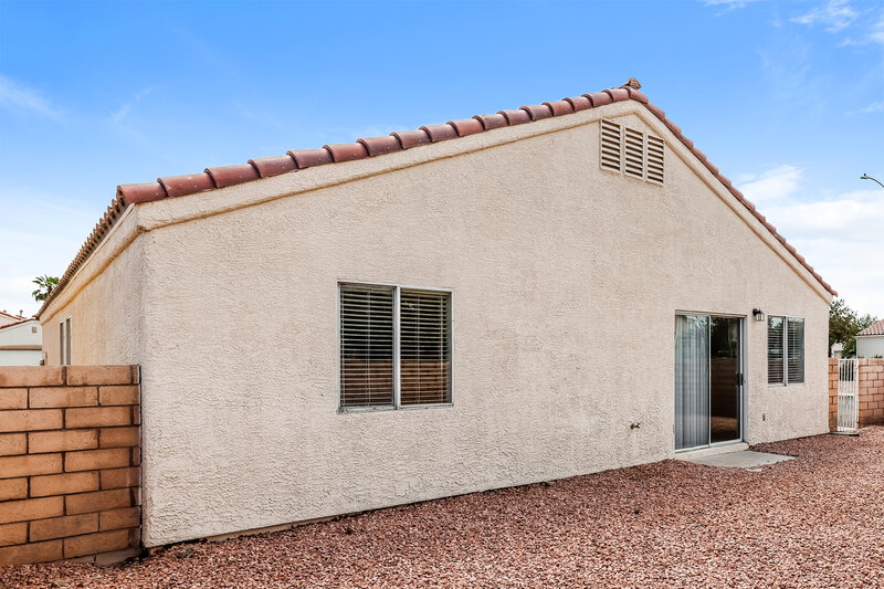 2,175/Mo, 881 Adobe Flat Dr Henderson, NV 89011 Rear View