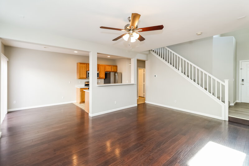 1,895/Mo, 5023 Sagelyn Street Las Vegas, NV 89122 Living Room View 3