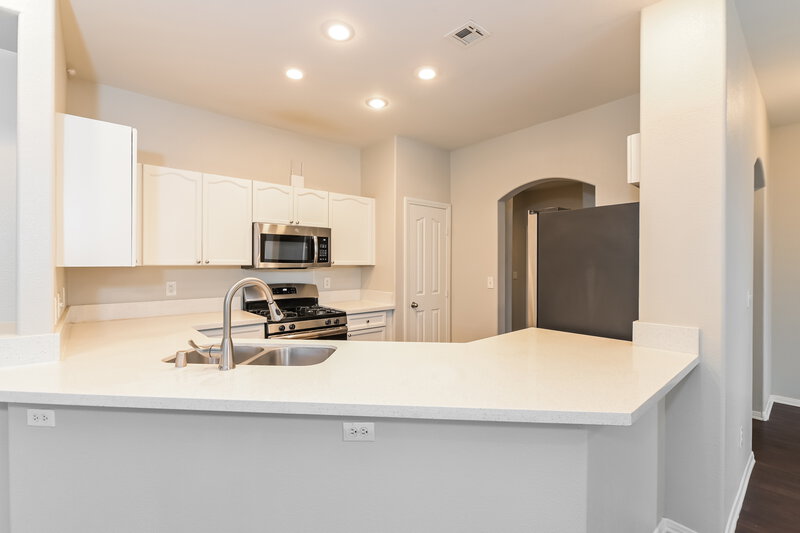 2,200/Mo, 1158 Stormy Valley Rd Las Vegas, NV 89123 Kitchen View