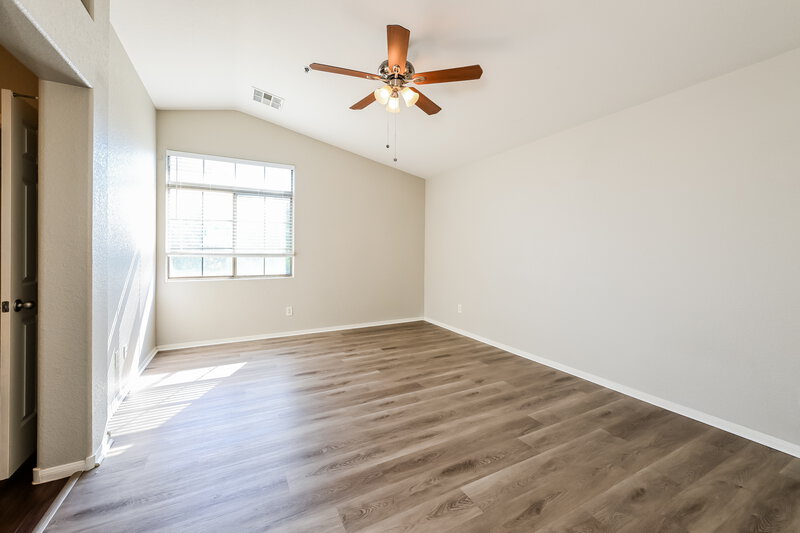1,870/Mo, 6417 Pine Willows Court North Las Vegas, NV 89084 Main Bedroom View